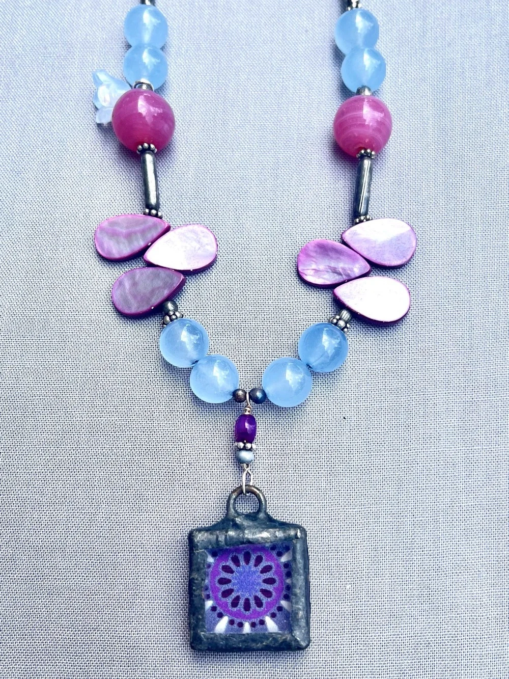 NWOT Handmade Purple & Light Blue Beaded Pendant Necklace